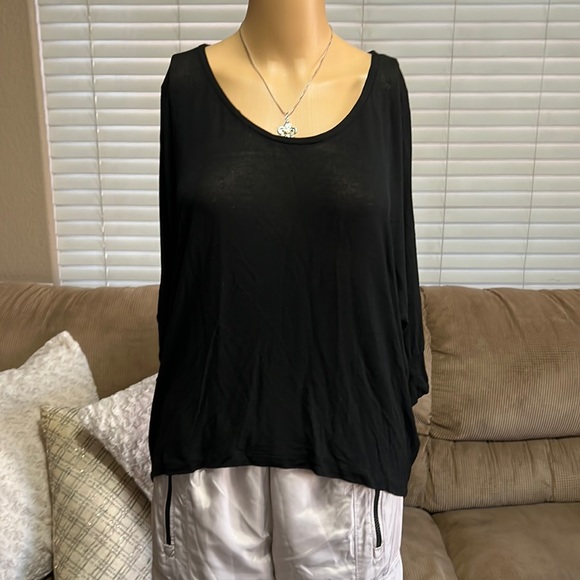 NWOT. Black Splendid Long Sleeve Shirt. - Picture 1 of 6